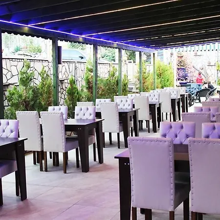 Parlak Bed & Breakfast 3*