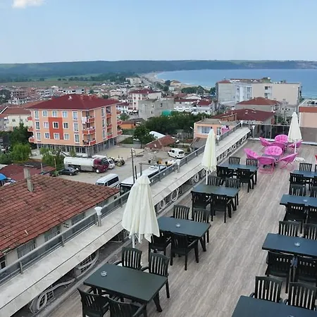 Parlak Bed & Breakfast 3*